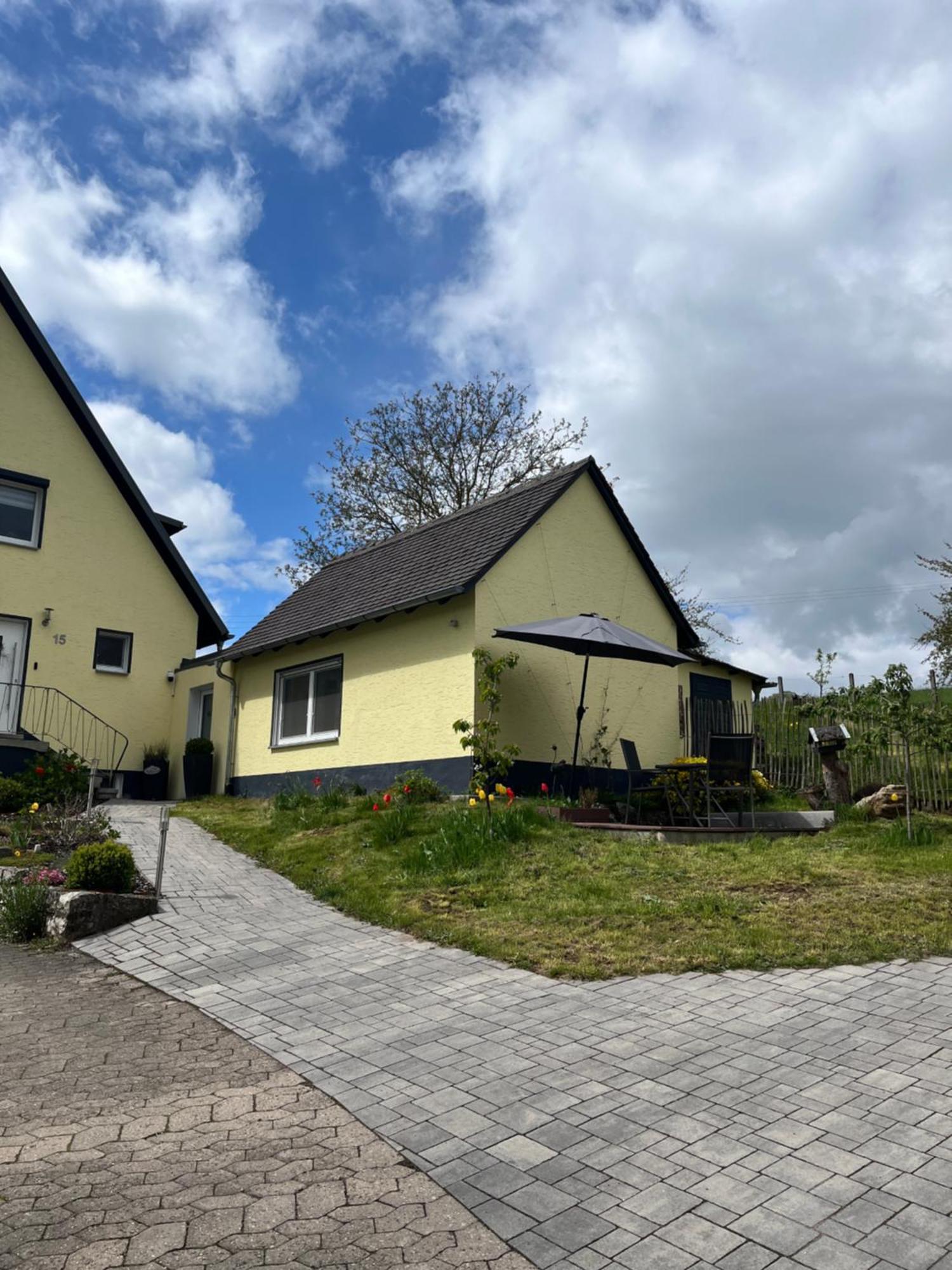 Fewo Haus Hutzelbuck In Idyllisch-Gruener Lage Naehe An Ansbach Exteriör bild